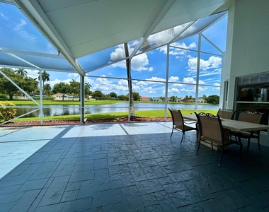 9549 Aegean Drive - Photo Thumbnail 12