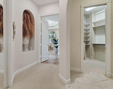 7517 Hawks Landing Drive - Photo Thumbnail 18