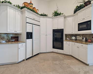 7517 Hawks Landing Drive - Photo Thumbnail 14