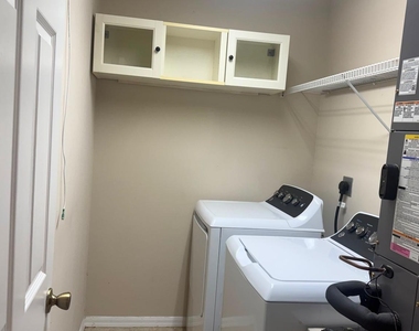2847 Sw South Calabria Circle - Photo Thumbnail 4