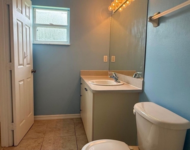 2847 Sw South Calabria Circle - Photo Thumbnail 7