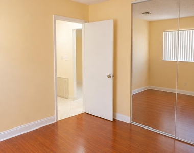 4116 Nw 88th Avenue - Photo Thumbnail 11