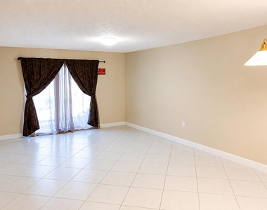 4116 Nw 88th Avenue - Photo Thumbnail 8