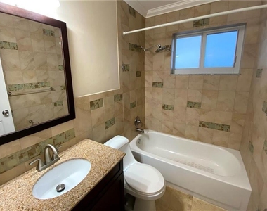 600 Ne 7th Avenue - Photo Thumbnail 6