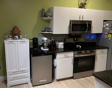 102 Sw Glenwood Drive - Photo Thumbnail 13