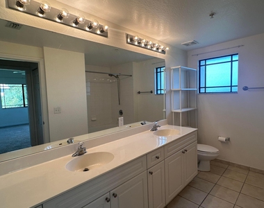 3020 Alcazar Place - Photo Thumbnail 18