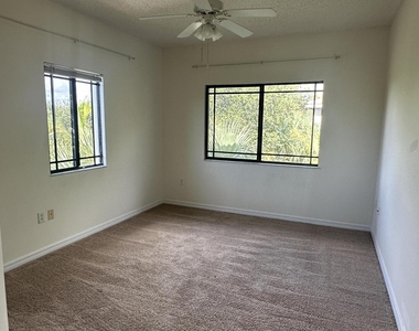3020 Alcazar Place - Photo Thumbnail 16