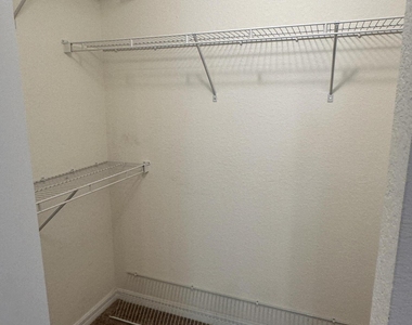 3020 Alcazar Place - Photo Thumbnail 29
