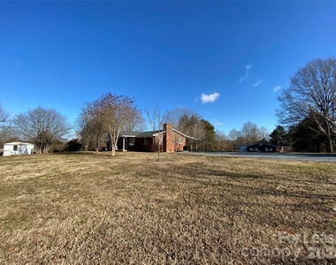 203 Ratchford Farm Road - Photo Thumbnail 22