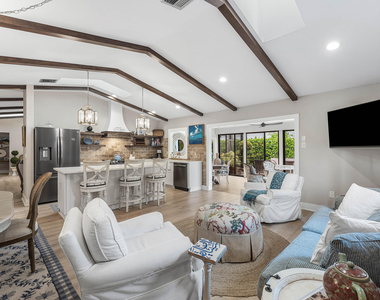 3155 Nw 14th Street - Photo Thumbnail 13