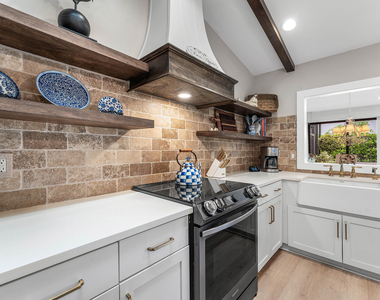 3155 Nw 14th Street - Photo Thumbnail 11