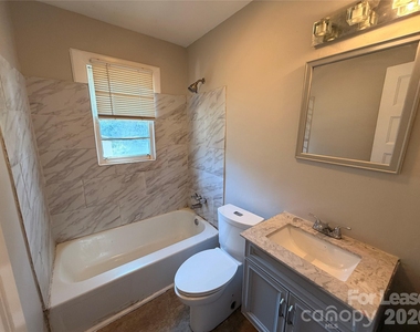 825 Rodey Avenue - Photo Thumbnail 3