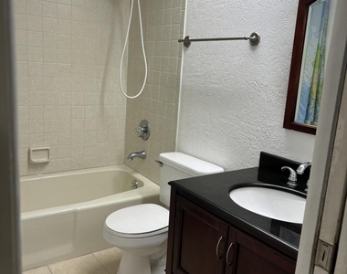 202 Sw Crescent Avenue - Photo Thumbnail 14