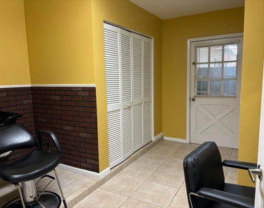 202 Sw Crescent Avenue - Photo Thumbnail 18