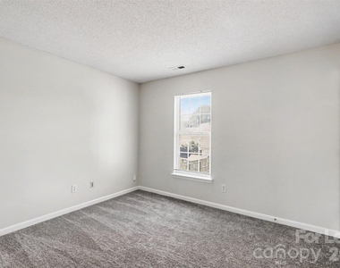 1716 Starling Court - Photo Thumbnail 16