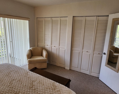 3322 Cynthia Lane - Photo Thumbnail 10