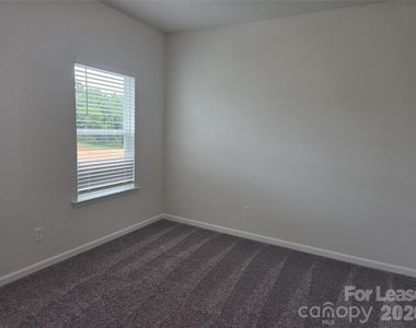 5678 Hagler Loop - Photo Thumbnail 16