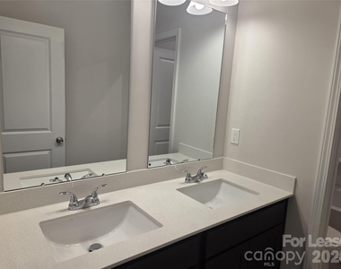 5678 Hagler Loop - Photo Thumbnail 18