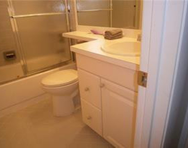3559 Cocoplum Circle - Photo Thumbnail 12