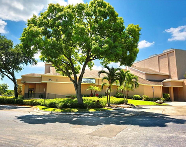 3559 Cocoplum Circle - Photo Thumbnail 23