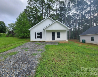 217 Carlie Street - Photo Thumbnail 15