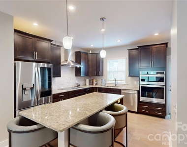 3804 Sky Haven Drive - Photo Thumbnail 13