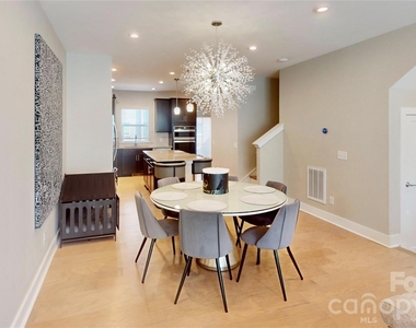 3804 Sky Haven Drive - Photo Thumbnail 9