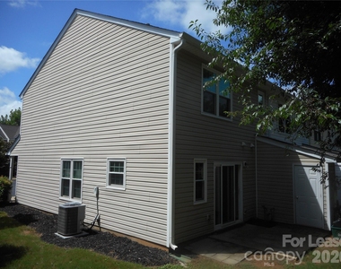 322 Deep Water Lane - Photo Thumbnail 11