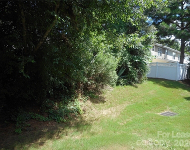 322 Deep Water Lane - Photo Thumbnail 9