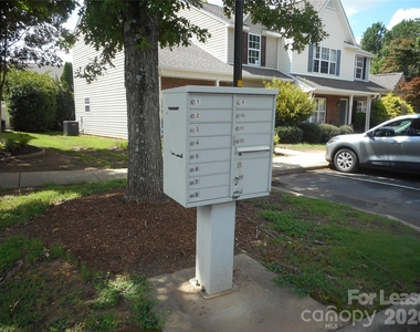 322 Deep Water Lane - Photo Thumbnail 23