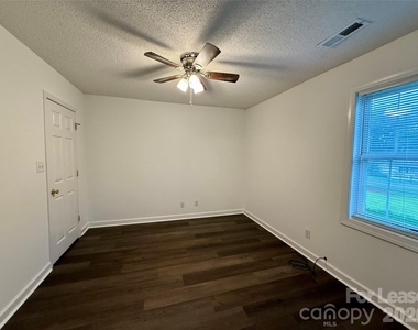 131 Mckendree Road - Photo Thumbnail 11