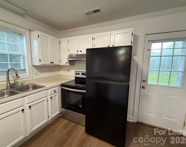 131 Mckendree Road - Photo Thumbnail 7
