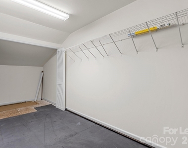 1192 Hampton Gardens Lane - Photo Thumbnail 27