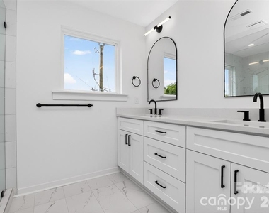 2716 Baltimore Avenue - Photo Thumbnail 23