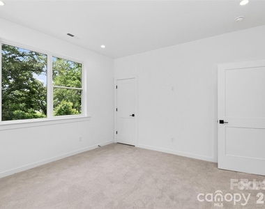 2716 Baltimore Avenue - Photo Thumbnail 18