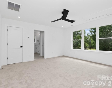 2716 Baltimore Avenue - Photo Thumbnail 22