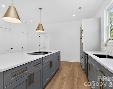 2714 Baltimore Avenue - Photo Thumbnail 14