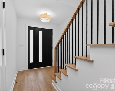 2714 Baltimore Avenue - Photo Thumbnail 5