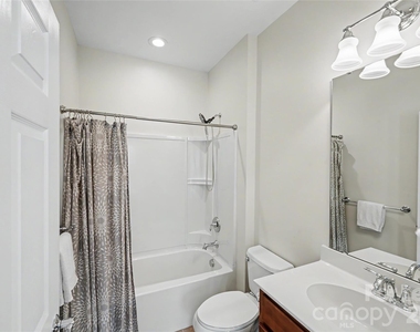 9009 Smokey Hill Lane - Photo Thumbnail 19