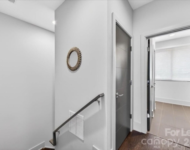 241 Domain Way - Photo Thumbnail 17