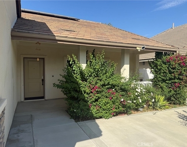 2975 Gibson Street - Photo Thumbnail 1