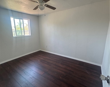 690 N Perris Boulevard - Photo Thumbnail 18