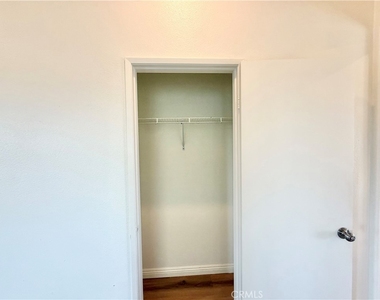 102 Goldenrod Avenue - Photo Thumbnail 6