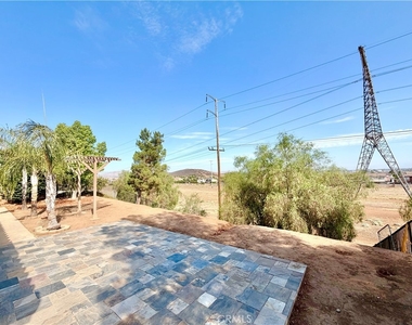 102 Goldenrod Avenue - Photo Thumbnail 23