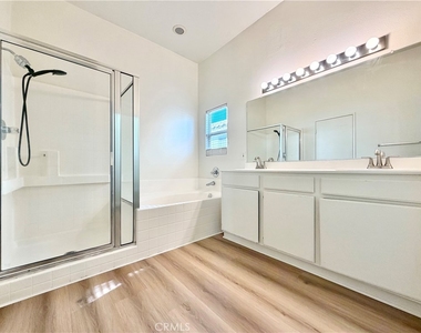 102 Goldenrod Avenue - Photo Thumbnail 14