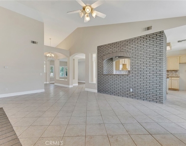 22244 Circle J Ranch Road - Photo Thumbnail 9