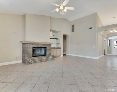 22244 Circle J Ranch Road - Photo Thumbnail 7