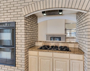 22244 Circle J Ranch Road - Photo Thumbnail 15