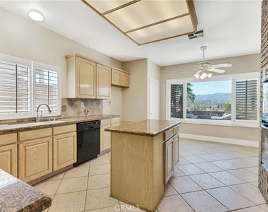 22244 Circle J Ranch Road - Photo Thumbnail 11
