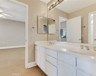 22244 Circle J Ranch Road - Photo Thumbnail 39